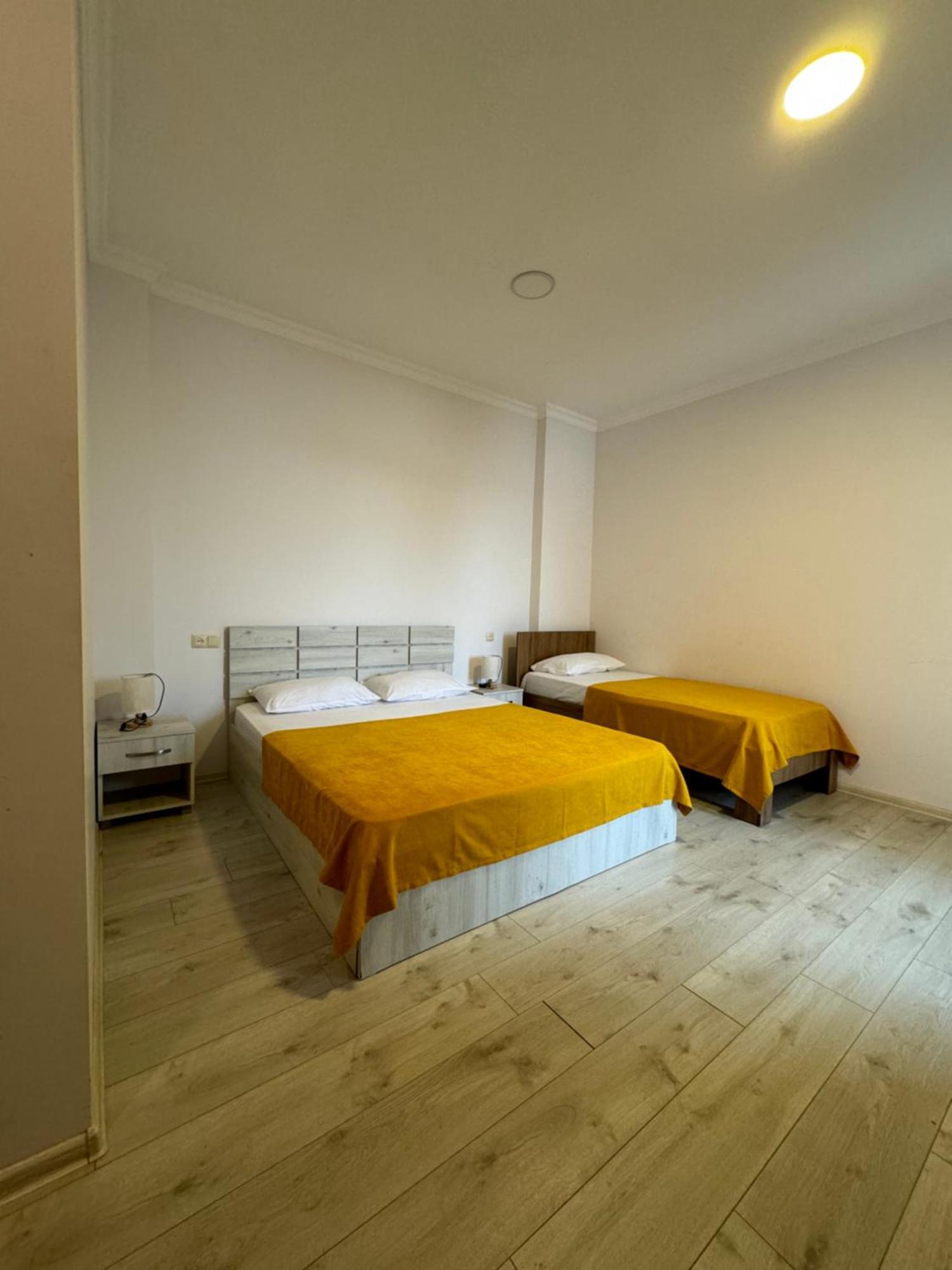 Appartement Colibri à Batoumi Extérieur photo