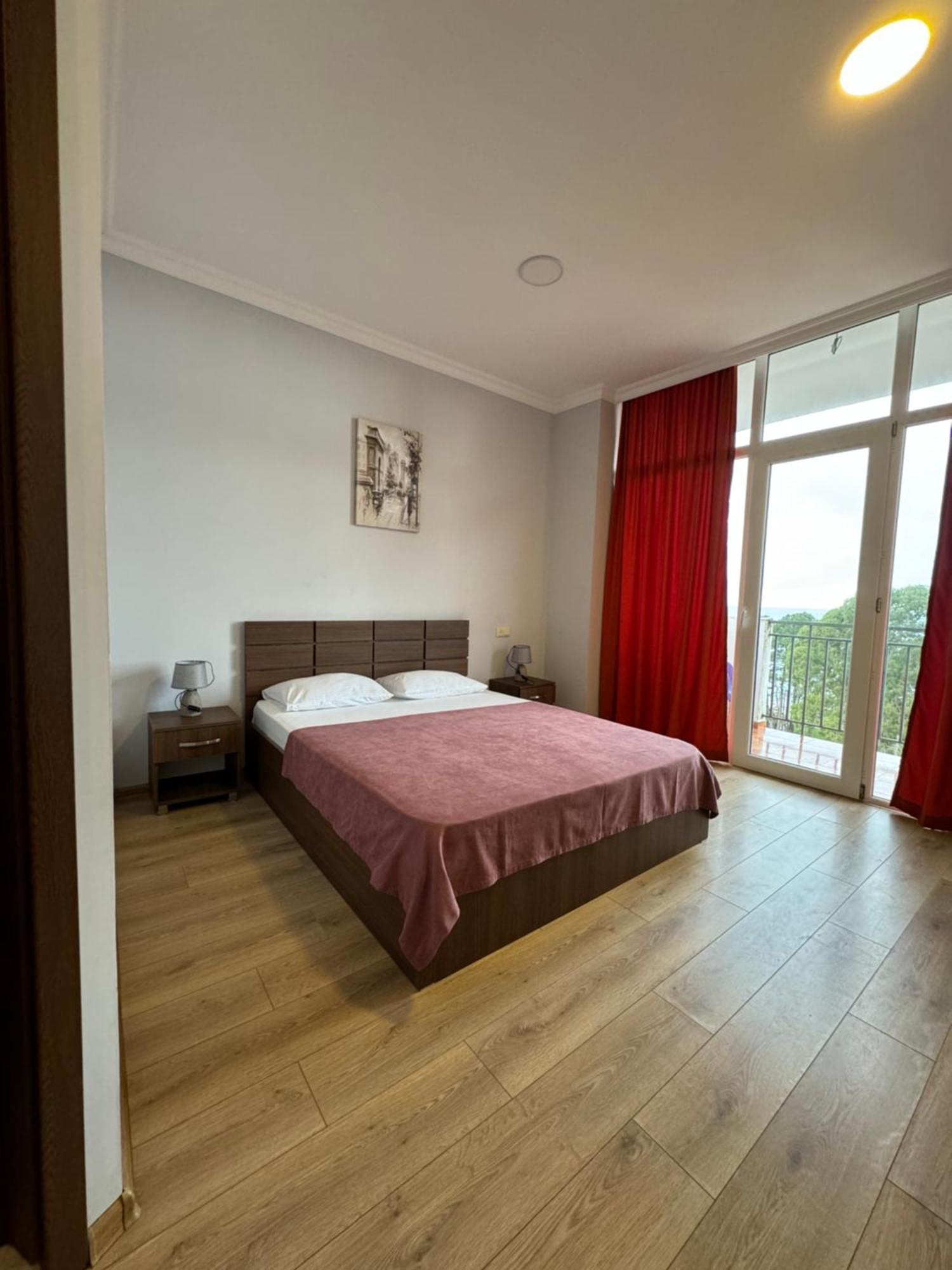 Appartement Colibri à Batoumi Extérieur photo